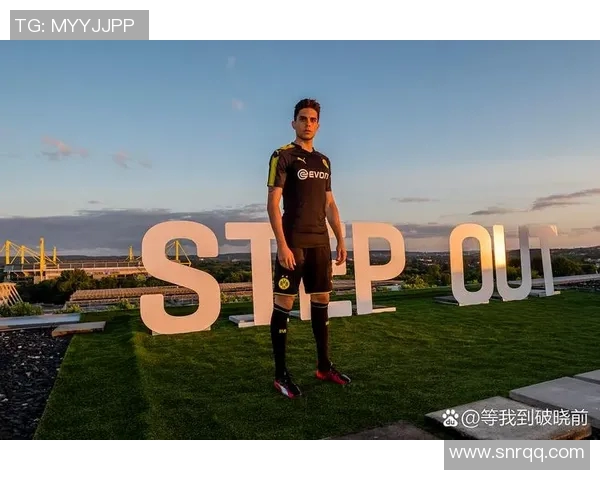 八旬老人足球明星的传奇人生与不屈精神激励年轻一代追梦之路