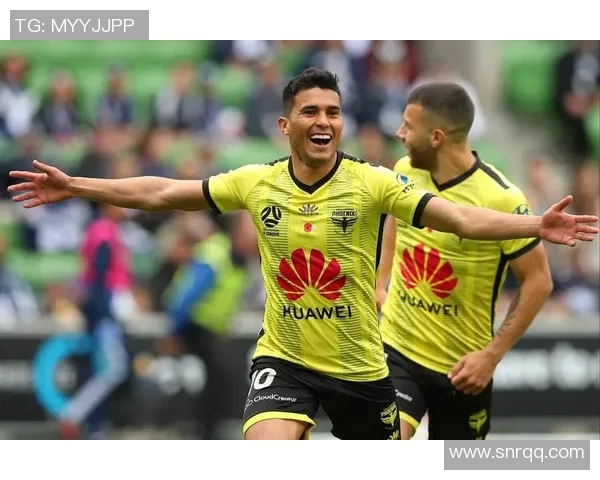 定妆照中的足球明星们展现风采与魅力的瞬间回顾与分析